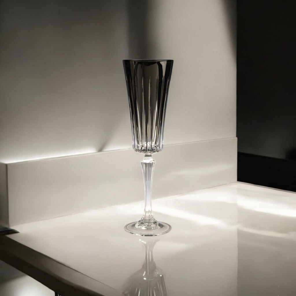 verre à champagne noire timeless n°7 studio
