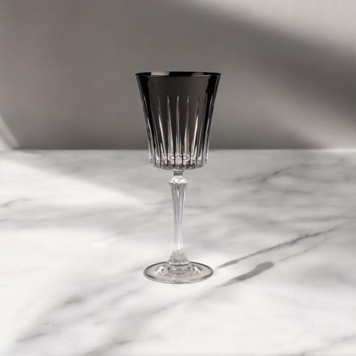 Verre à vin rouge timeless noire n°2 studiio