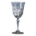 verre a pied , vin rouge et eau Barcelone 